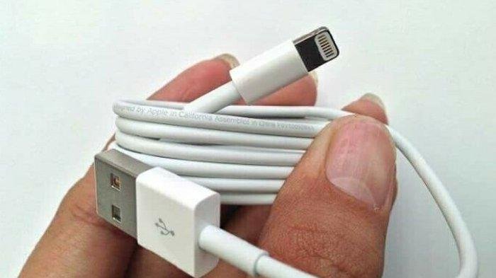 7 Cara Mengatasi Kabel Charger iPhone yang Mulai Rusak Tanpa Harus Beli Baru