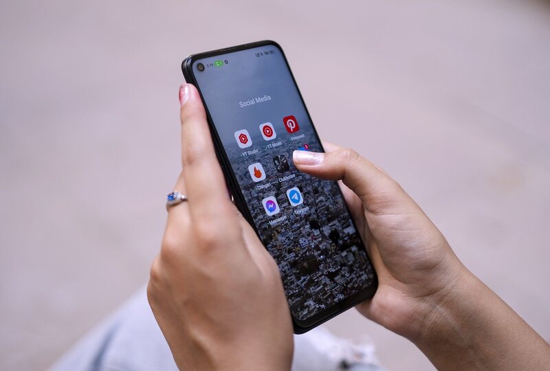 Cara Mengaktifkan Peringatan Pelacak Tak Dikenal Android