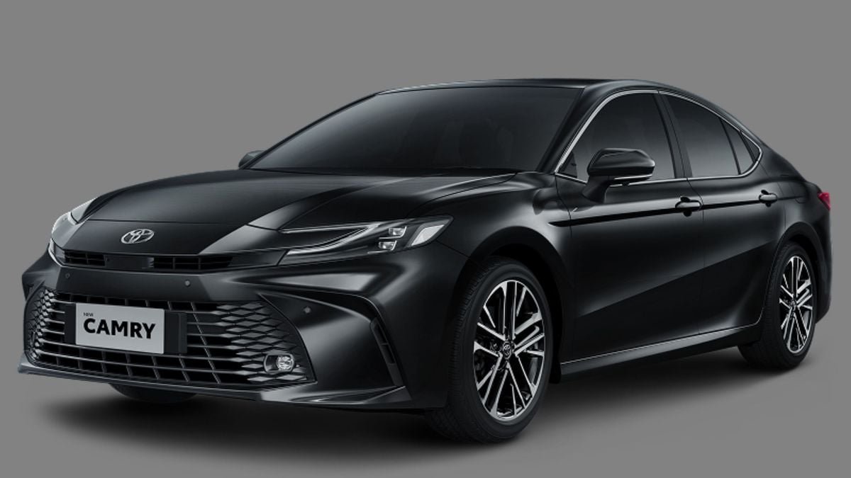 Intip Harga dan Fitur Baru Toyota Camry 2.5 V AT, Sedan Premium dengan Teknologi Canggih