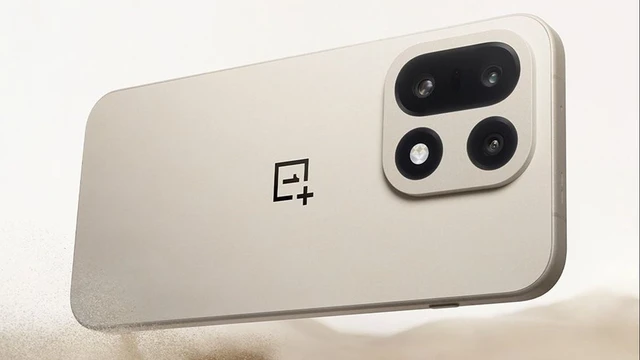 Spesifikasi dan Harga OnePlus 15, Flagship dengan Pengisian Cepat 120W