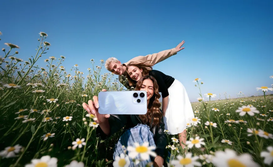 OPPO Reno15 Series Hadirkan Cara Baru Bikin Konten Visual Lebih Hidup Berkat AI Motion