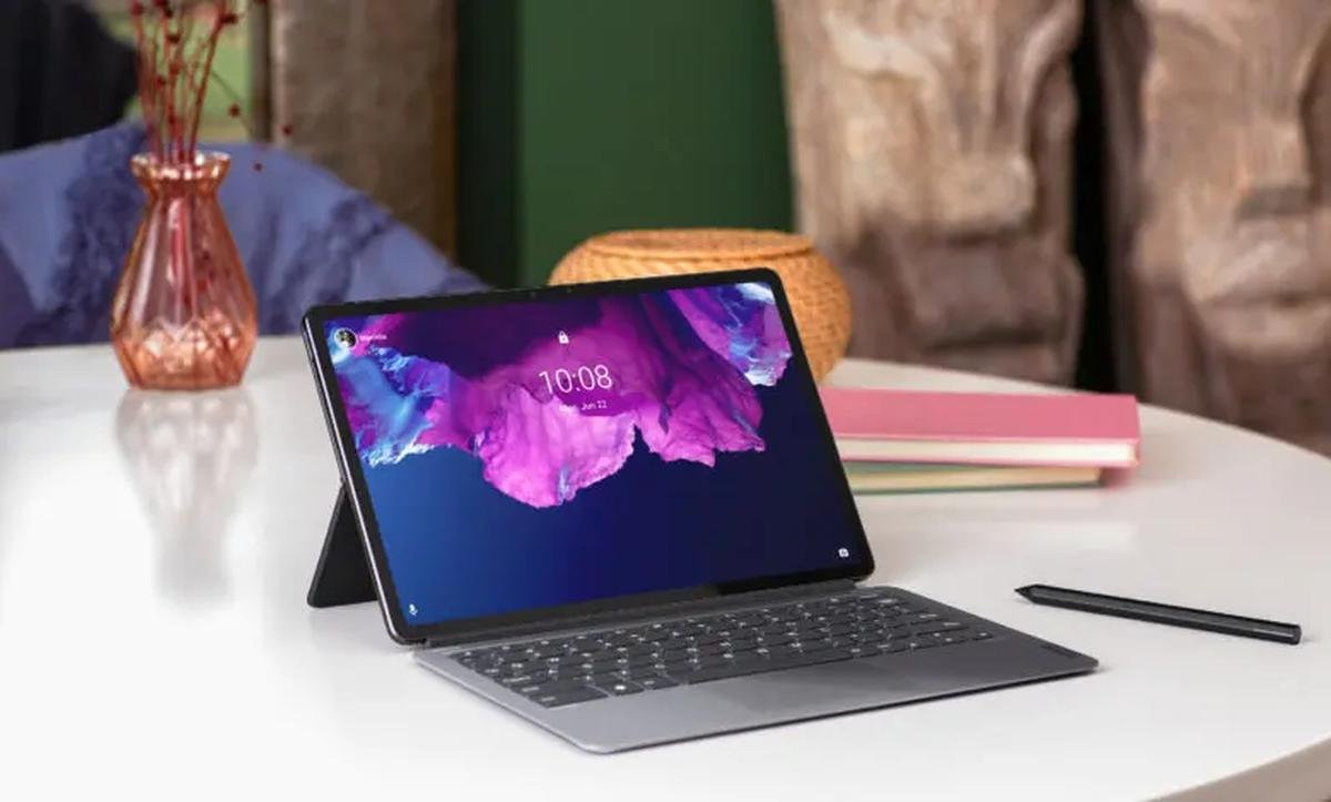 Lenovo Tab P11 Pro Gen 2, Tablet OLED Andal untuk Editing Video Mobile