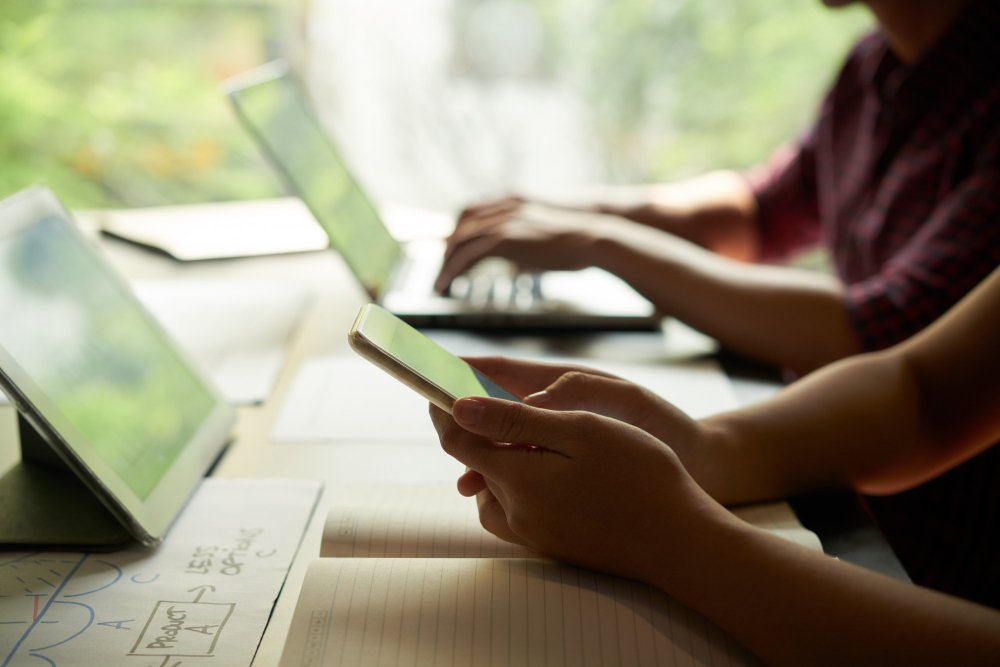 Cara Mematikan Koreksi Otomatis di WhatsApp dengan Mudah di Berbagai Perangkat