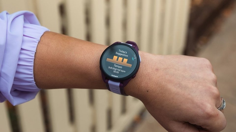Garmin Forerunner 165, Smartwatch Lari dengan Fitur Kesehatan Lengkap dan Baterai Tahan Lama