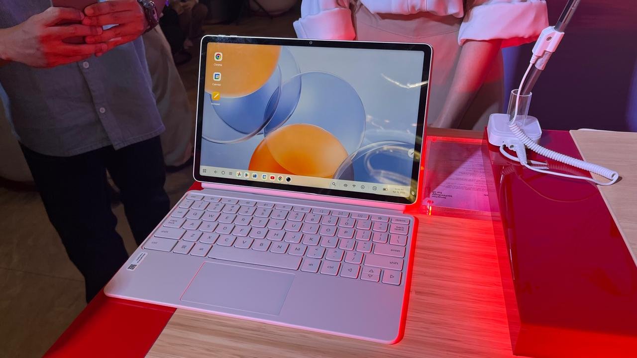 Lenovo Yoga Tab Resmi Hadir di Indonesia, Tablet AI Native untuk Kreativitas Tanpa Batas