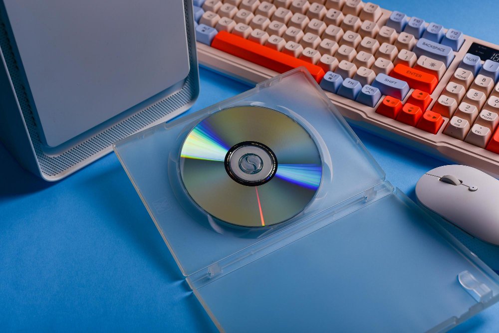 Cara Booting Komputer dari CD dengan Mudah untuk Instalasi Sistem Operasi