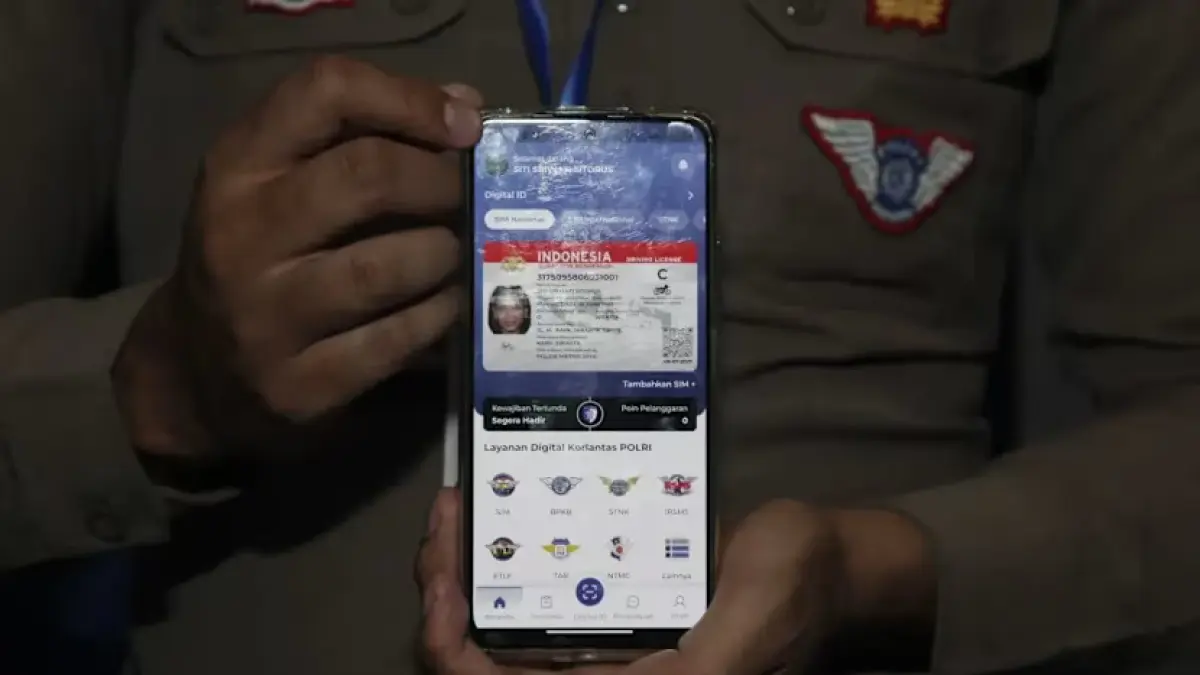 SIM Digital Kini Bisa Dipakai Saat Razia, Pengendara Tak Lagi Bergantung pada Kartu Fisik
