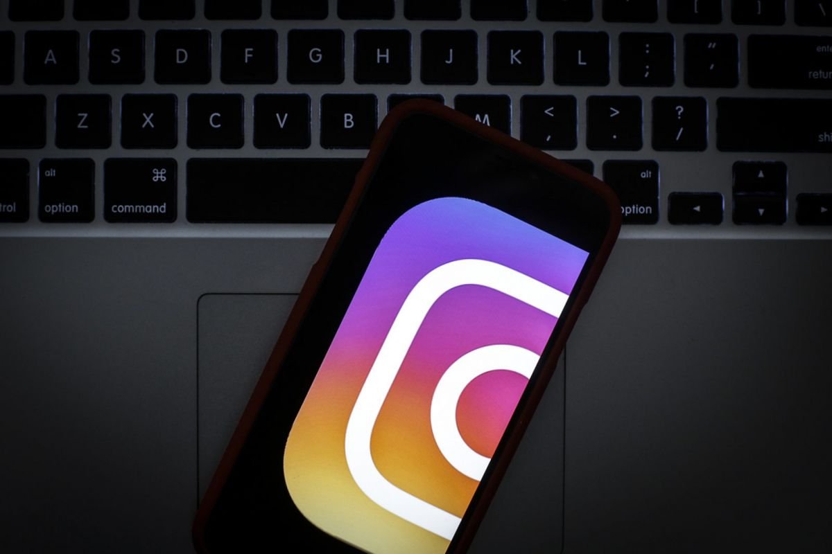 Instagram Hadirkan Fitur Caption Berbeda di Carousel, Pengguna Kini Bisa Ceritakan Setiap Foto Secara Lebih Detail