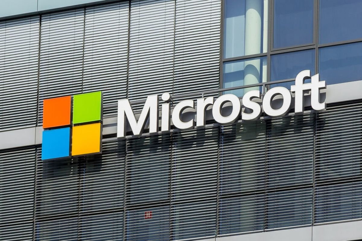Microsoft Siapkan Investasi Rp44,9 Triliun untuk Percepat Adopsi AI di Perusahaan Global