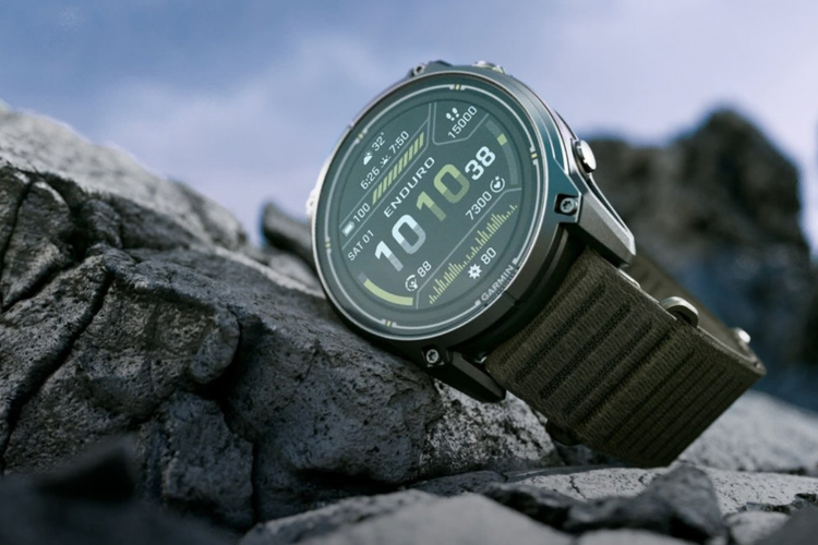 Garmin Enduro 4 Resmi Meluncur - RAM Lebih Besar, Memori 64 GB, Baterai Tahan 90 Hari